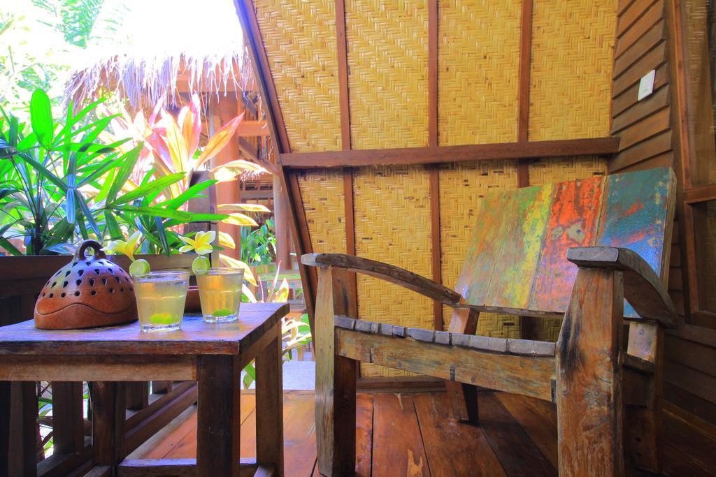Pantai Karang Hotel Quần đảo Gili Ngoại thất bức ảnh