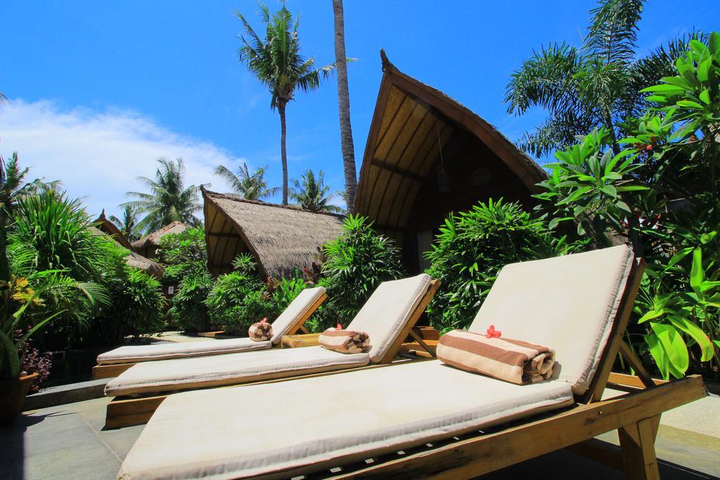 Pantai Karang Hotel Quần đảo Gili Ngoại thất bức ảnh