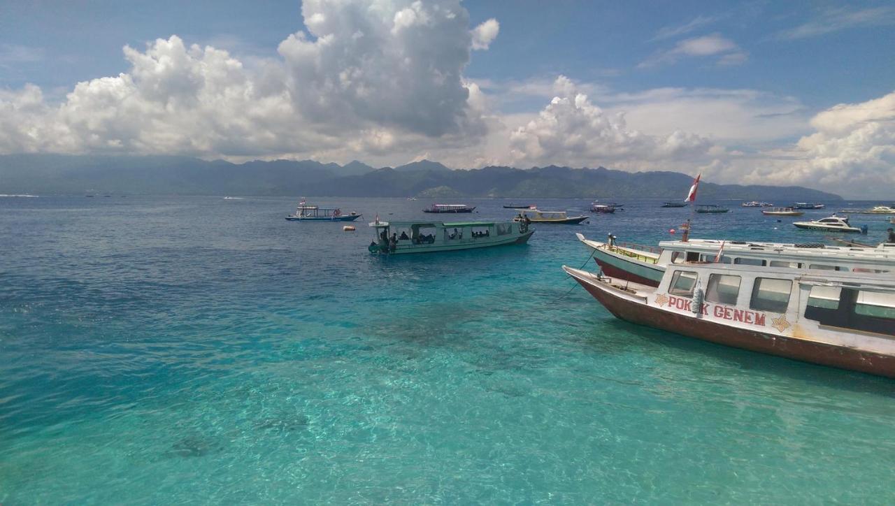 Pantai Karang Hotel Quần đảo Gili Ngoại thất bức ảnh